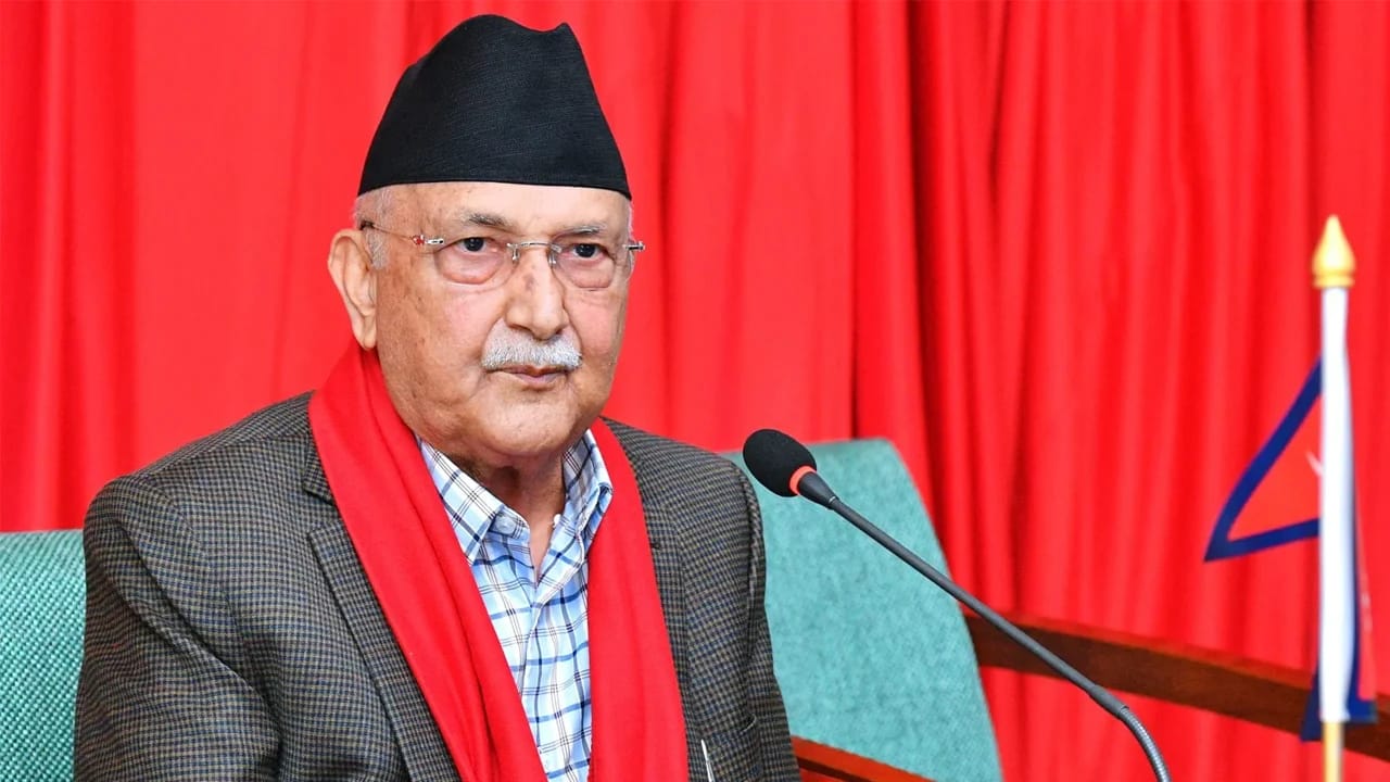 হিমালয়কন্যা নেপালে ওলি বনাম বালেন শাহ; তারুণ্য আর অভিজ্ঞতার চরম লড়াই