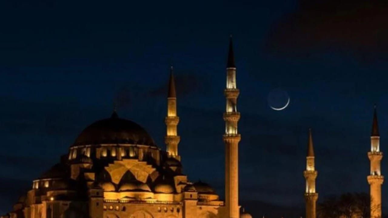 লাইলাতুল কদরের মহিমা ও ইবাদতের সঠিক পন্থা